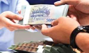 Bị lừa 2 tỷ đồng khi 'chạy án' cho chồng Bị lừa 2 tỷ đồng khi 'chạy án' cho chồng